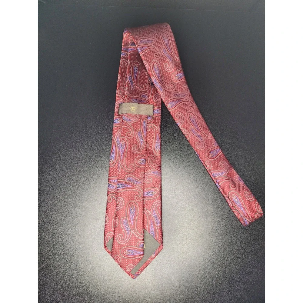 Canali 1934 Tie Red Purple Paisley 100% Silk Made in Italy 3.25in